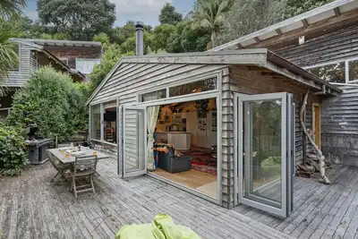 Image de Kiwi Charmer - Onemana Holiday Home