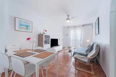 Image de Bonito Apartamento a 70 Metros de la Playa. Wifi Gratis