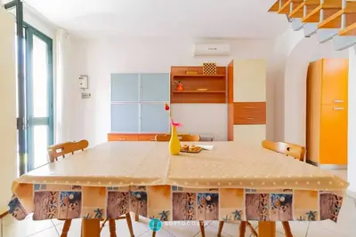 Central Square Flat - San Foca
