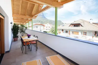 Image de Appartement 'Peter Paul Apt. Buchwald' avec vue sur les montagnes et terrasse privée
