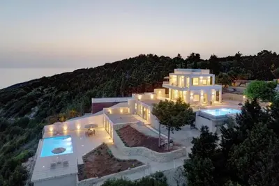 Image de Villa 'Nature's Dreamcatcher' avec vue sur la mer, Wi-Fi et climatisation