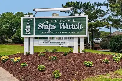 Image de Ships Watch Community, The Waters - Soundside, Close To Ocean, And Town Of Duck.