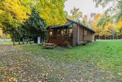 Image de Ski season rental. Cabin located 10 min drive from Beaver Valley Ski club