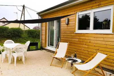 Image de Maison en bois à 500 m de la plage, 200m du golf