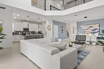 Image de Precious Villa 5Beds/4Baths/Pool/18Min Disney