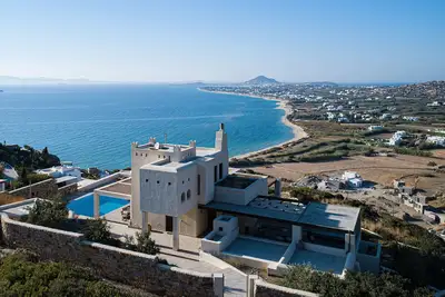 Image de Tower Resort 14 pax Naxos island - The luxury of touching the Aegean Sunset\n