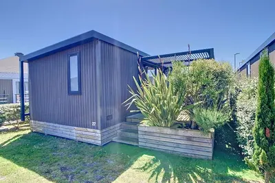 Image de ***Mobil-home confortable 6 pers, 3 ch, 200m plage, piscine, fitness, marché local***