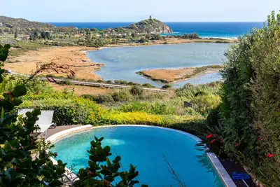 Image de Villa Corbezzolo has it all: private pool & jacuzzi, sea views and near beach