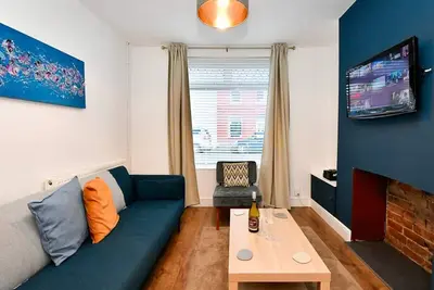 Image de Pass the Keys | Cosy 2 bed home in Pontcanna