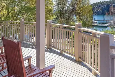 Image de Sports! ! Hiking trails, beach access, kayaking, bike riding, boating, fishing! !