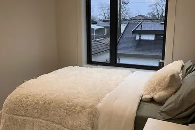 Image de Cozy family home With Large kitchen and family dinning table