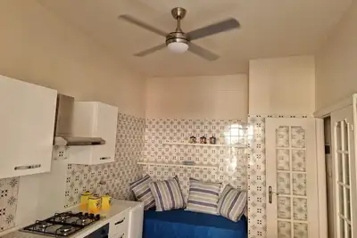 Luna apartment with free parking.