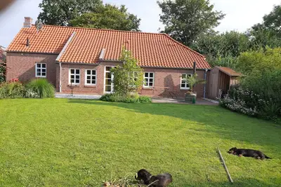 Image de Vacation home with garden