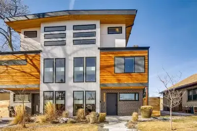 Image de New modern 3-bedroom duplex in Denver with beautiful view and outdoor space