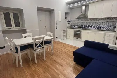 Image de 2 Bedroom Apartment in Naples