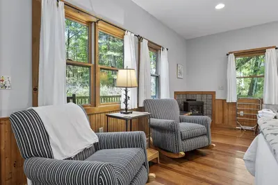 Image de Ironweed Cottage at The Inn & Spa at Cedar Falls