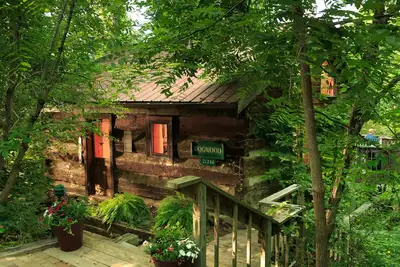 Image de Dogwood Cabin at The Inn & Spa at Cedar Falls