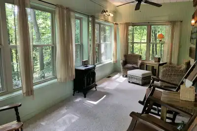 Image de Pine Grove Cabin Hocking Hills