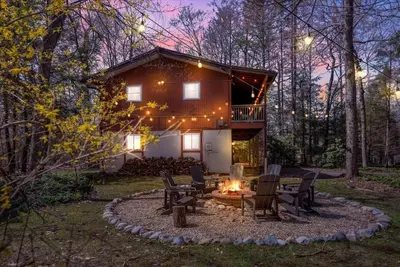 Image de Pocono Jewel w/Hot Tub in Amenity-Filled Community