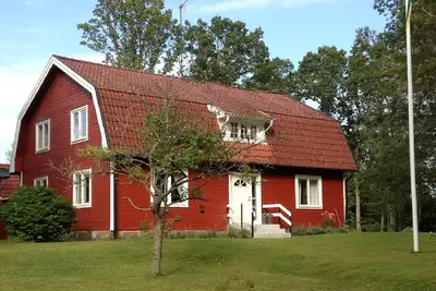 Image de Large holiday home on a forest property with saunaand boat by the lake