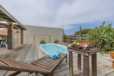 Image de Quiet, Cozy & Central 2br1ba w/ Private Pool & Bbq