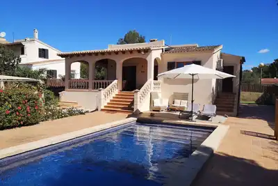 Image de Casa Alegria Frisch Renoviertes Ferienhaus mit Großem Pool in Cala Pi