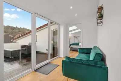 Image de LiT LiVING: Luxus |Box SprIng|Parking|Terrace|3 Br