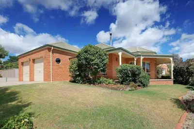 Image de Haldon House - Spacious four bedroom, two bathroom property