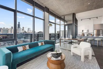 Image de Stylish 2br Retreat in Fulton Market for Getaways