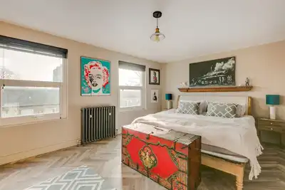 Image de stylish two bedroom flat in Peckham 5 minutes from station