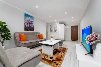 Image de Stylish Apartment For up to 4 Guests With WiFi, Free Parking