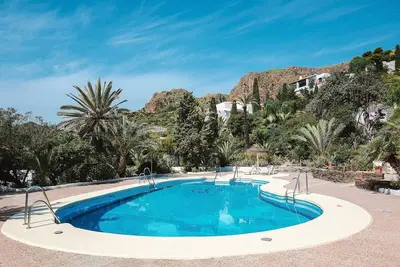 Image de 2 Bedroom 2 Bathroom Townhouse in the Parata\n