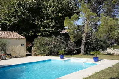 Image de Mas Provençal au coeur des vignes