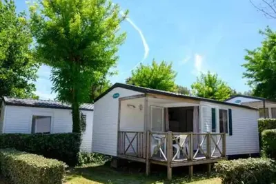 Image de ZEcamping 5* animé piscine couverte chiens acceptés locatif 31m2