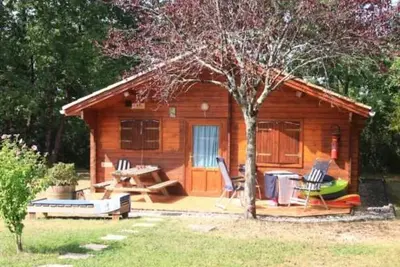 Image de Camping 3 étoiles - Piscine  - eebbh0