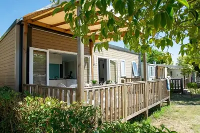 Image de Camping 3 étoiles - Parc aquatique - eebgdb