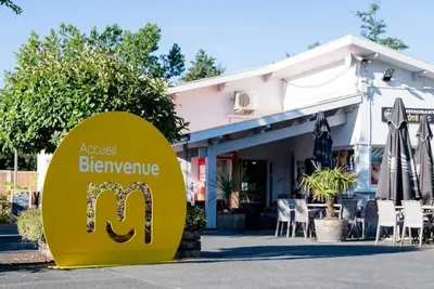 Camping 4 étoiles - Piscine  - eebife