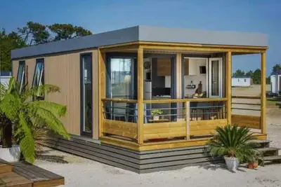 Image de Camping 4 étoiles - Piscine  - eec0hi