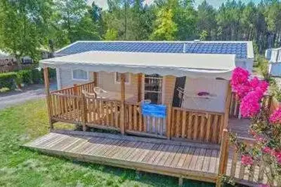 Image de Camping 4 étoiles - Piscine  - eecabd