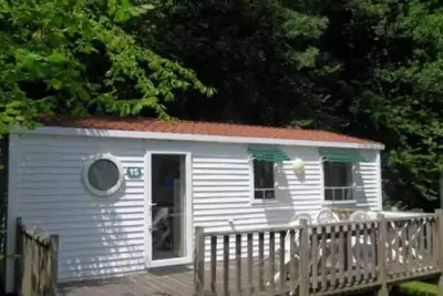 Image de Camping 3 étoiles - Piscine  - eecbgf