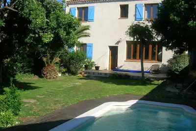 Image de Maison familiale en bord de mer avec piscine