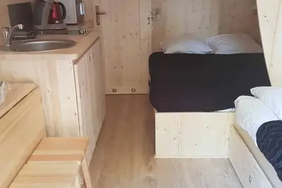 Image de Cabane 2 étoiles - Piscine  - eeceah