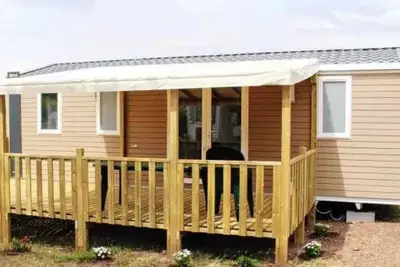 Image de Camping 3 étoiles - Parc aquatique - eecegh