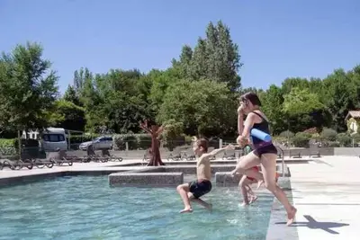 Image de Chalet - Parc aquatique - eeceii
