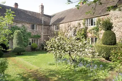 Image de A Heavenly Retreat With Off-Street Parking