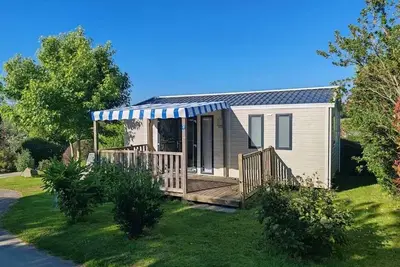 Image de Camping 3 étoiles - Piscine  - eeefie