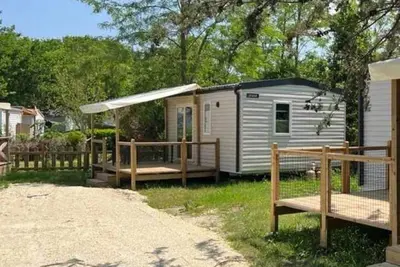 Image de Camping 4 étoiles - Piscine - eehafi