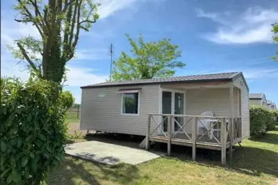 Image de Camping 3 étoiles - Piscine  - eehch0