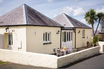 Image de The Hen House, Portclew Cottages