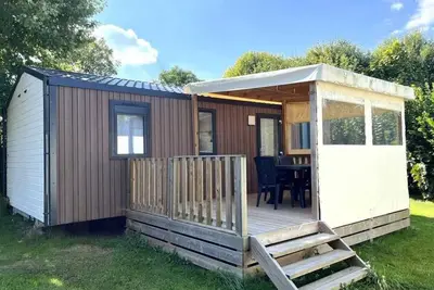 Image de Camping 4 étoiles - Piscine - eehhii